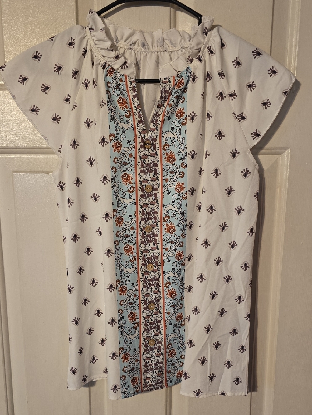 SHEIN White Tunic with Blue Floral Center and Brown Accents